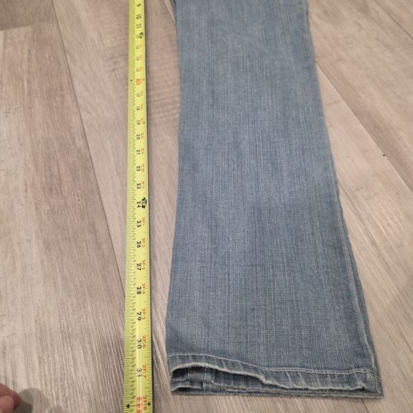 Laguna Beach Jean Co. Women’s Acid Wash Skull Studded Low Waist Straight Size 31 - Picture 14 of 15